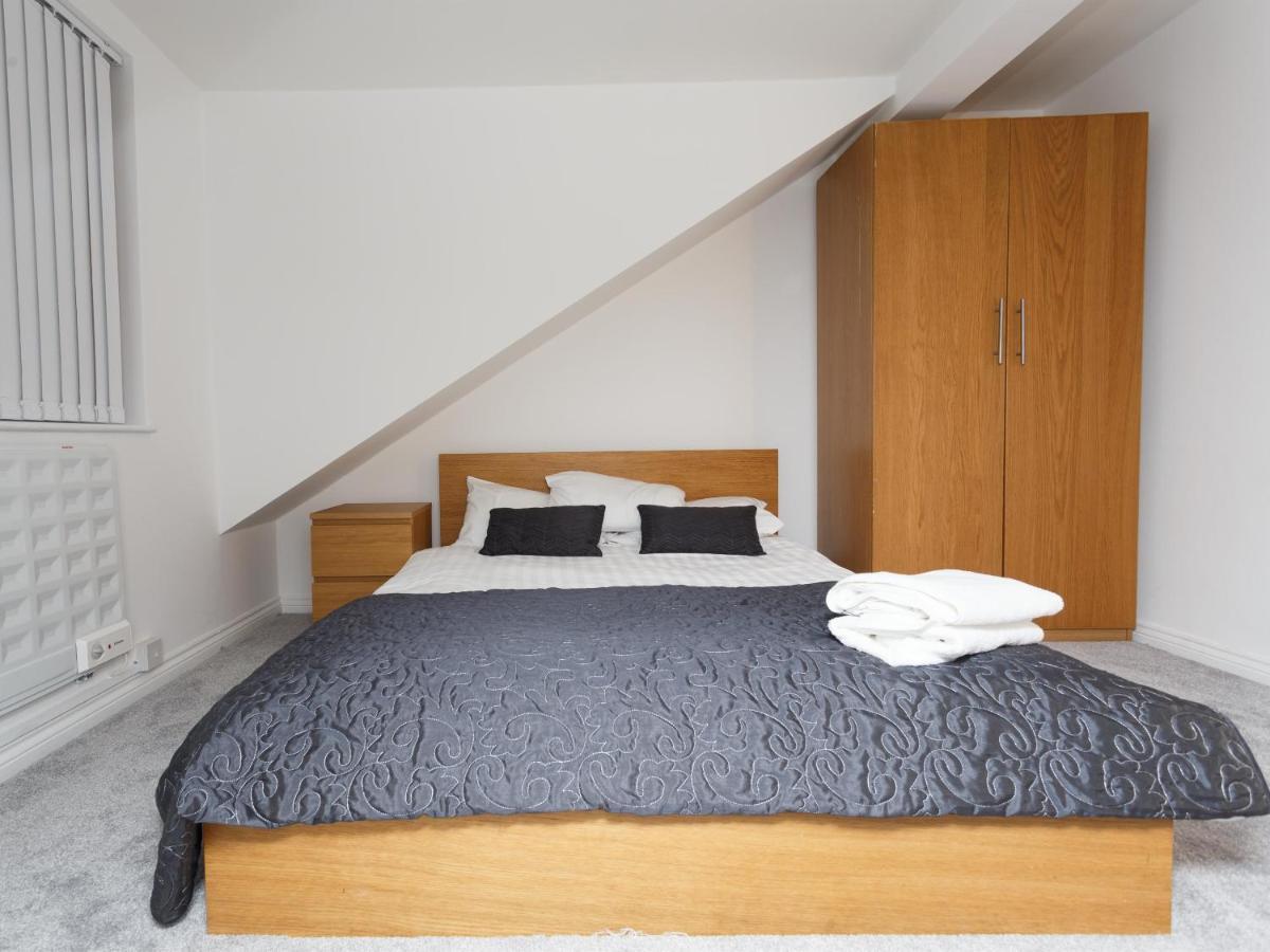 Ruth Apartments Leeds  Exterior photo