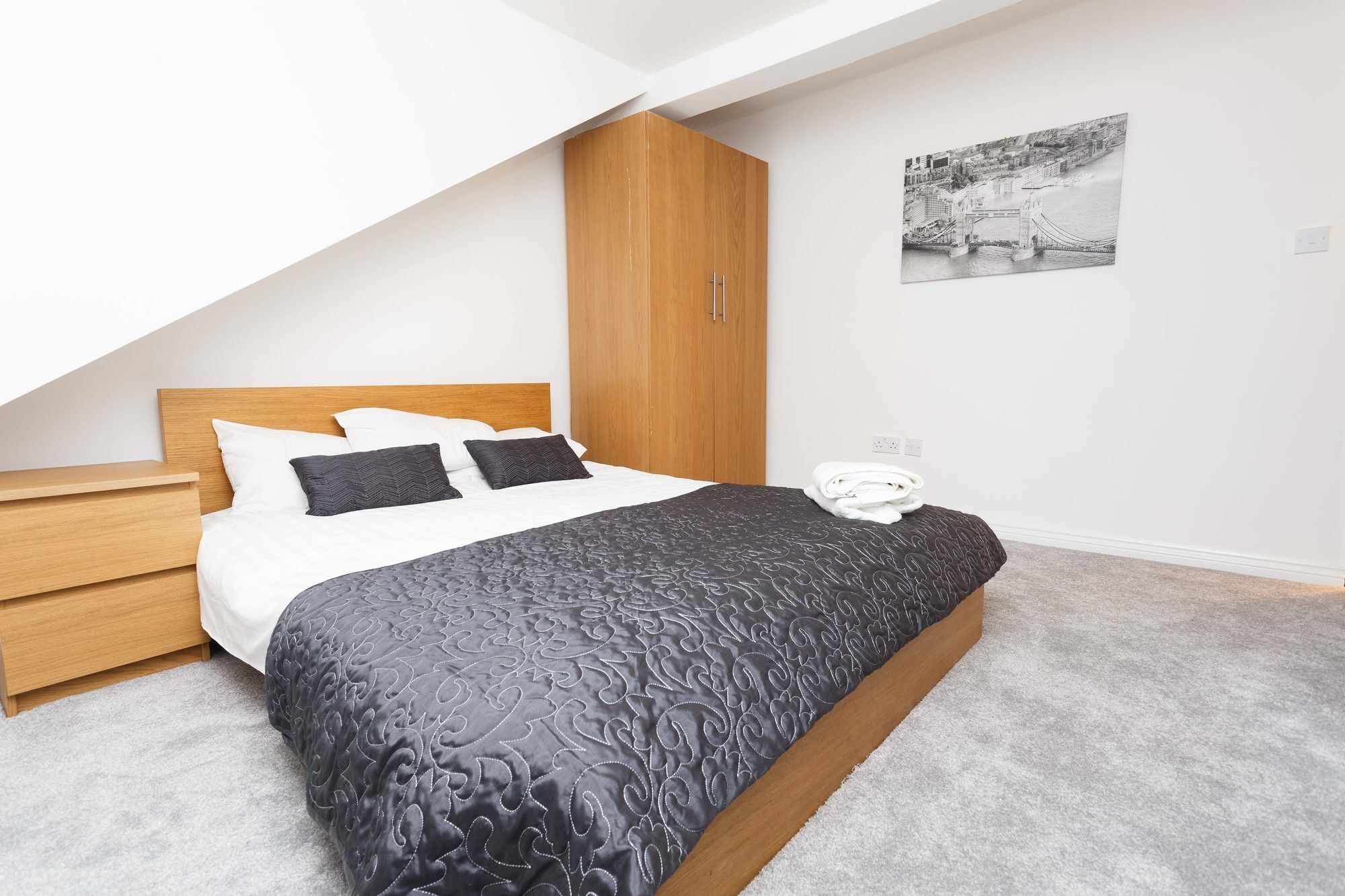 Ruth Apartments Leeds  Exterior photo